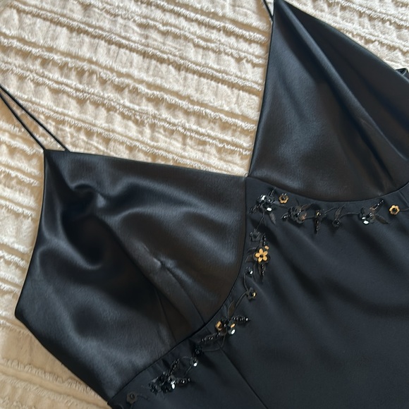 Rimini Black floor length evening gown - Picture 3 of 6